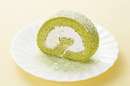 抹茶ロールケーキ